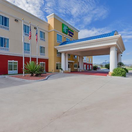 阿尔派智选假日套房酒店 阿尔派恩 外观 照片